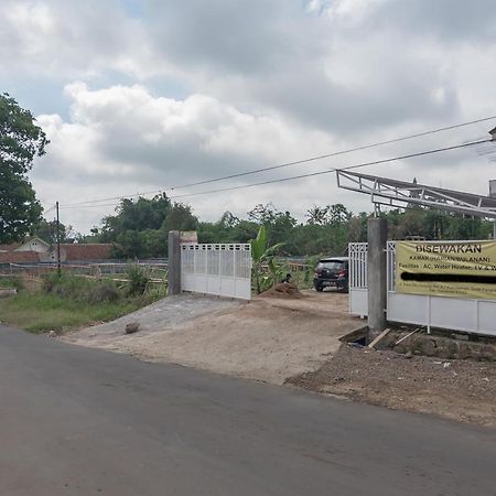 Hotel Reddoorz Syariah Near Wisata Situ Gunung Sukabumi Kadudampit Esterno foto